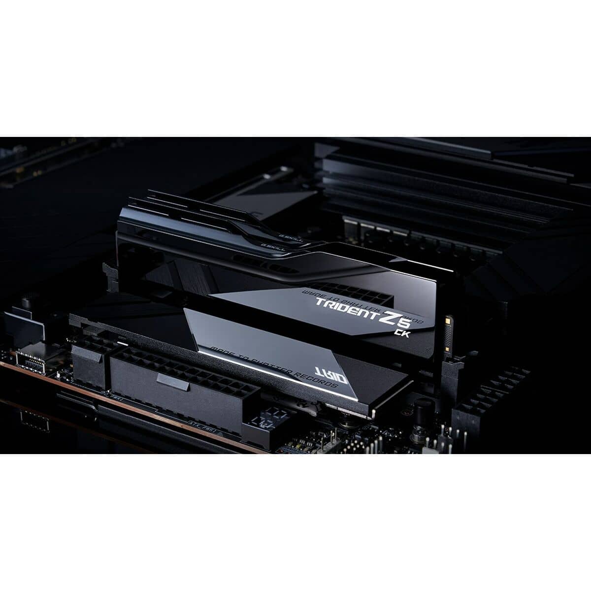 Memoria RAM GSKILL F5-8200C4052G24GX2-TZ5CK 48 GB DDR5 8200 MHz CL40